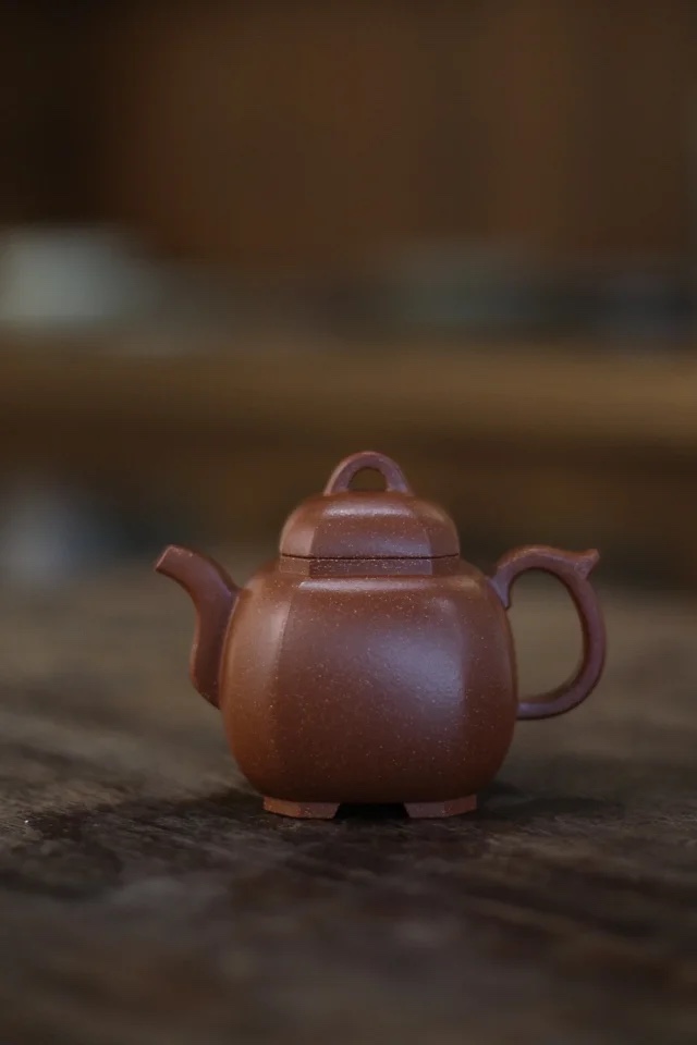 福临八方,壶里见方圆